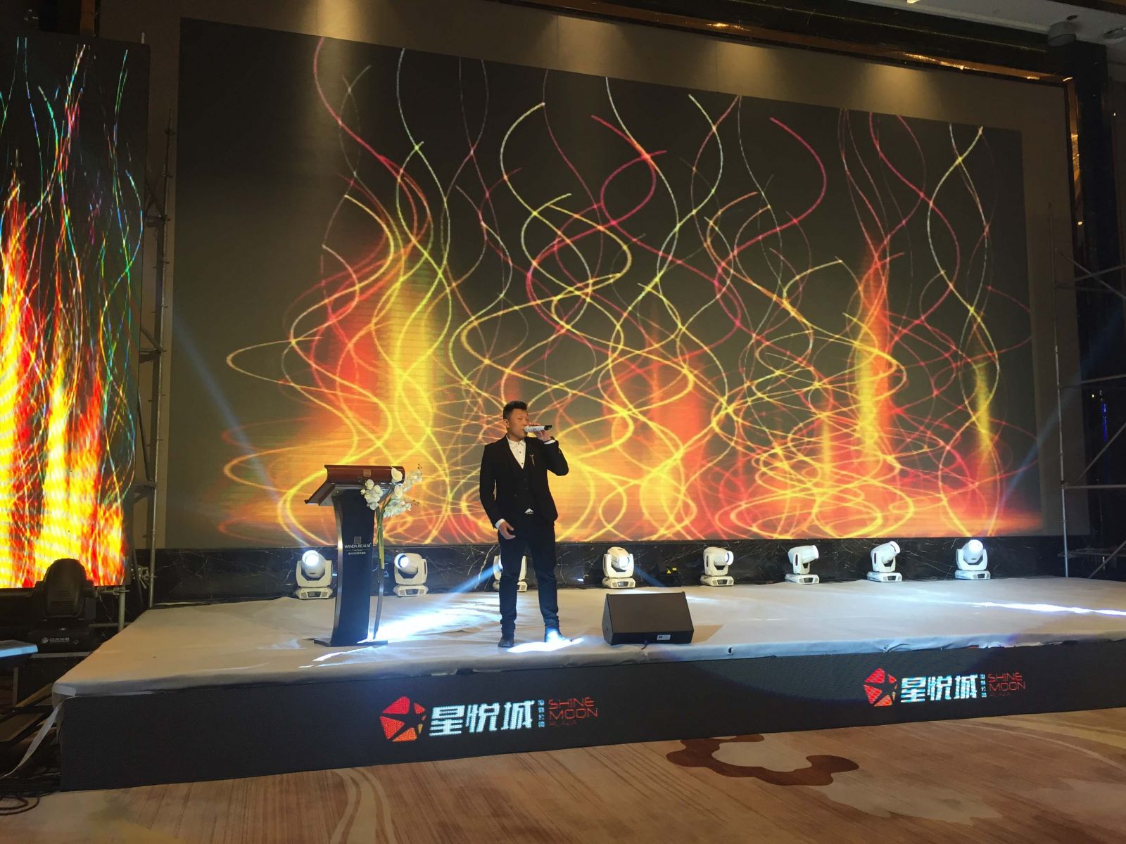 久久精品国产亚洲āv电影