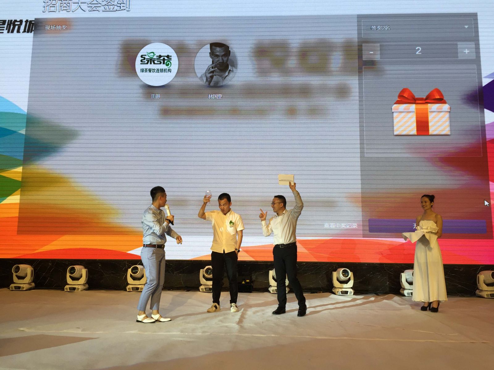 久久精品国产亚洲āv电影