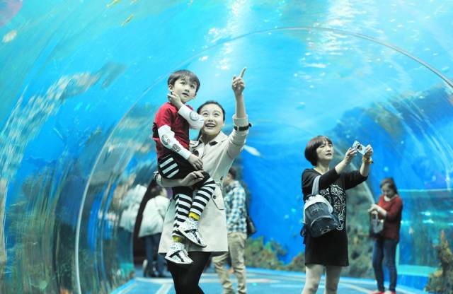 久久精品国产亚洲āv电影