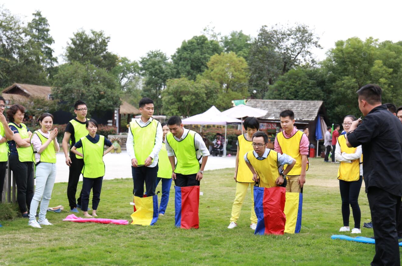 久久精品国产亚洲āv电影