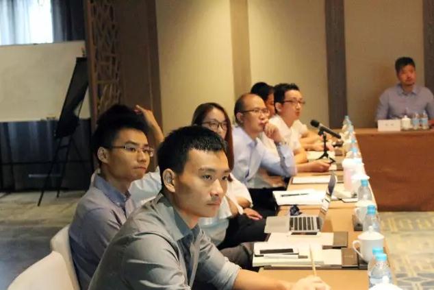 久久精品国产亚洲āv电影