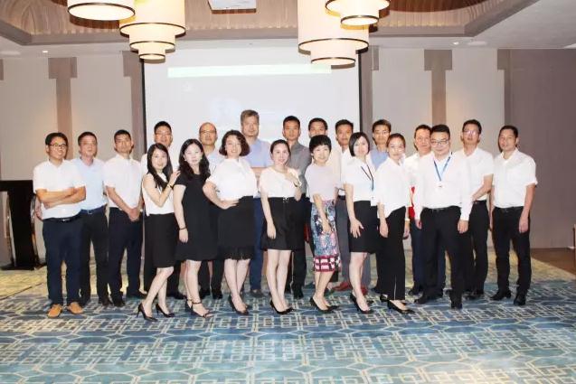 久久精品国产亚洲āv电影