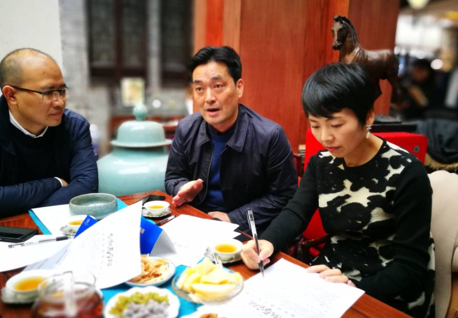 久久精品国产亚洲āv电影