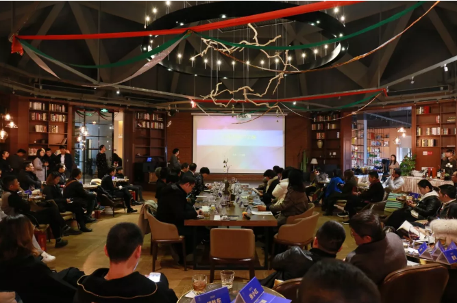 久久精品国产亚洲āv电影