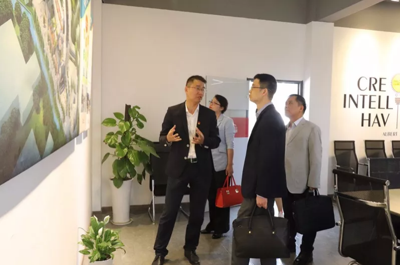 久久精品国产亚洲āv电影