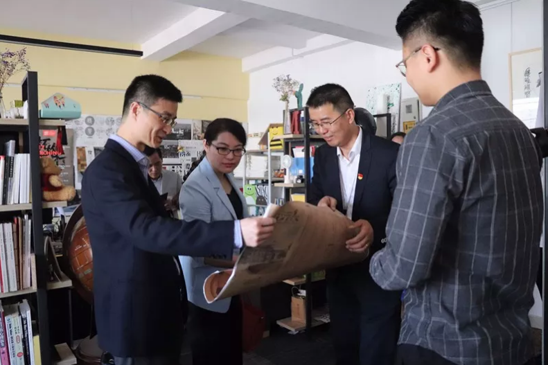 久久精品国产亚洲āv电影