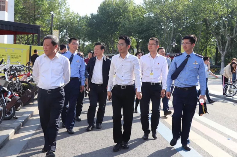 久久精品国产亚洲āv电影