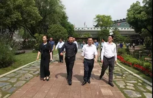 久久精品国产亚洲āv电影