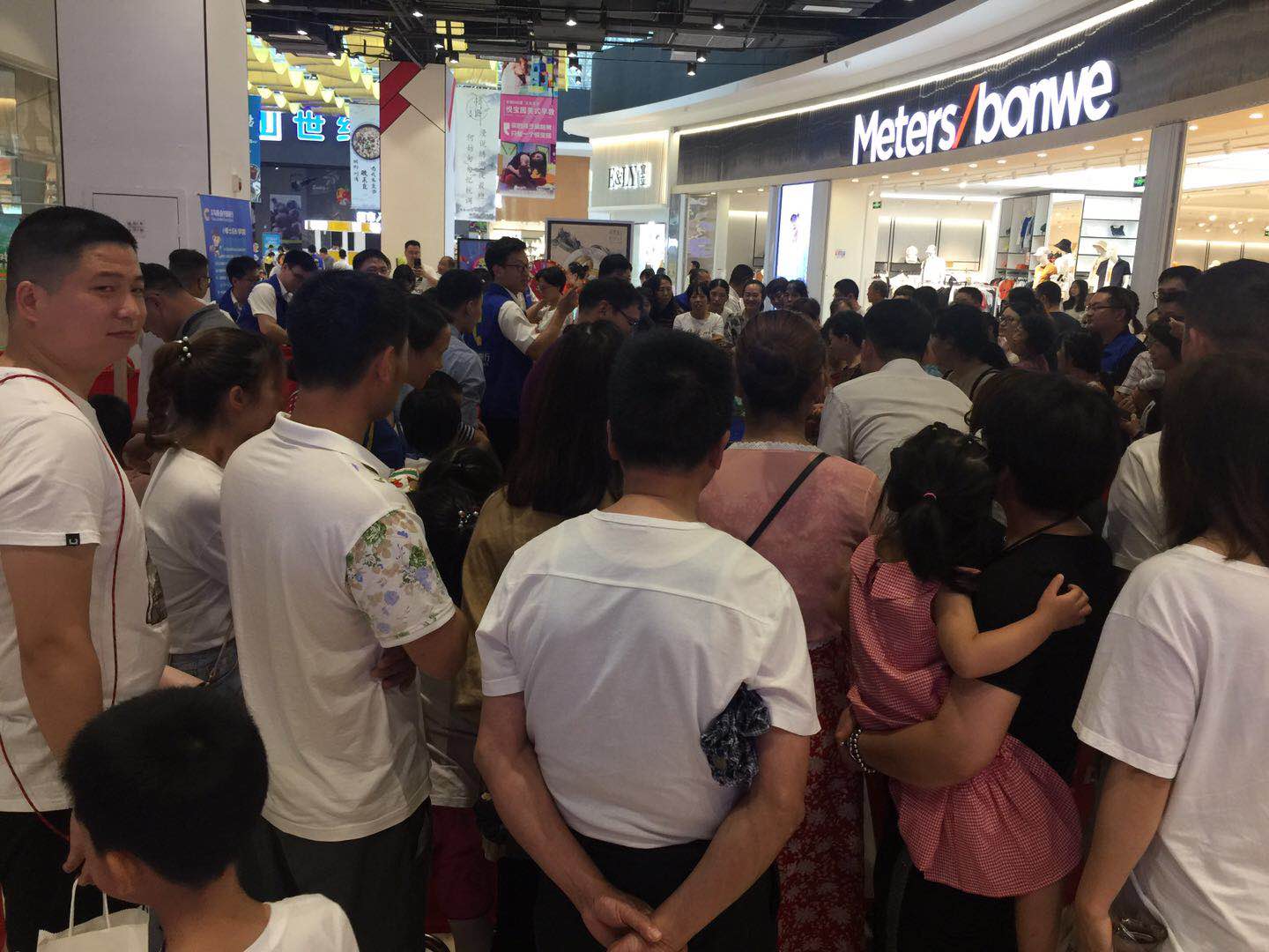 久久精品国产亚洲āv电影