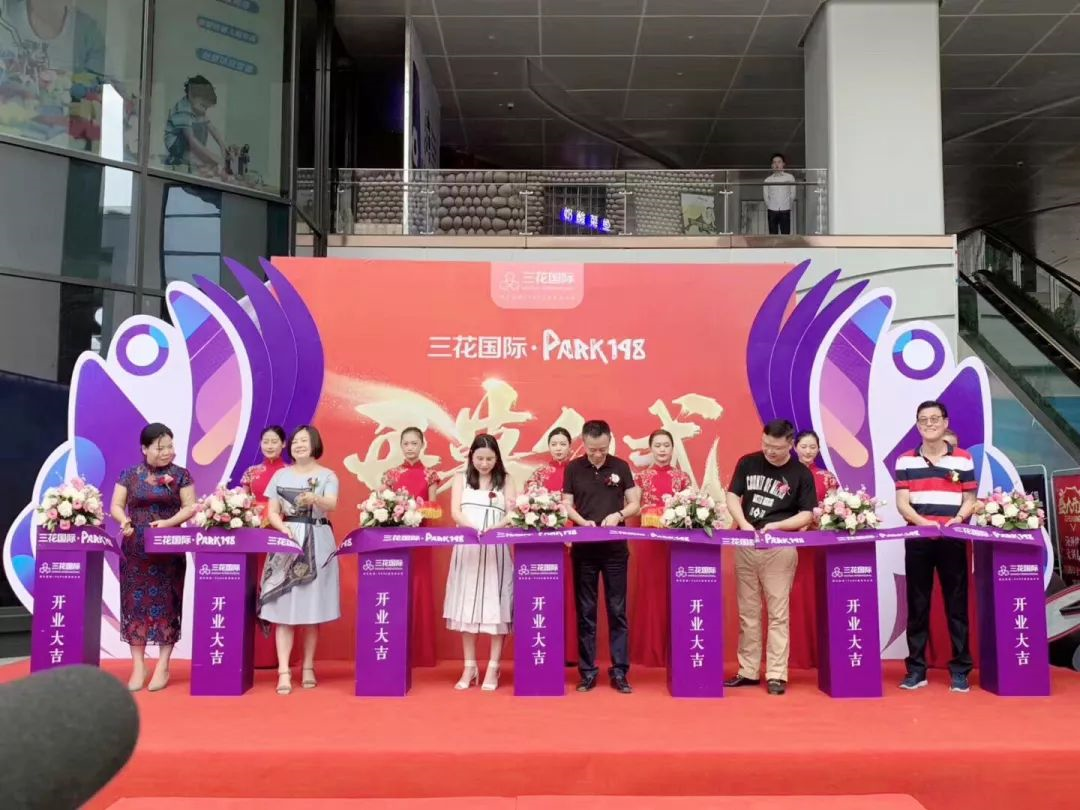 久久精品国产亚洲āv电影