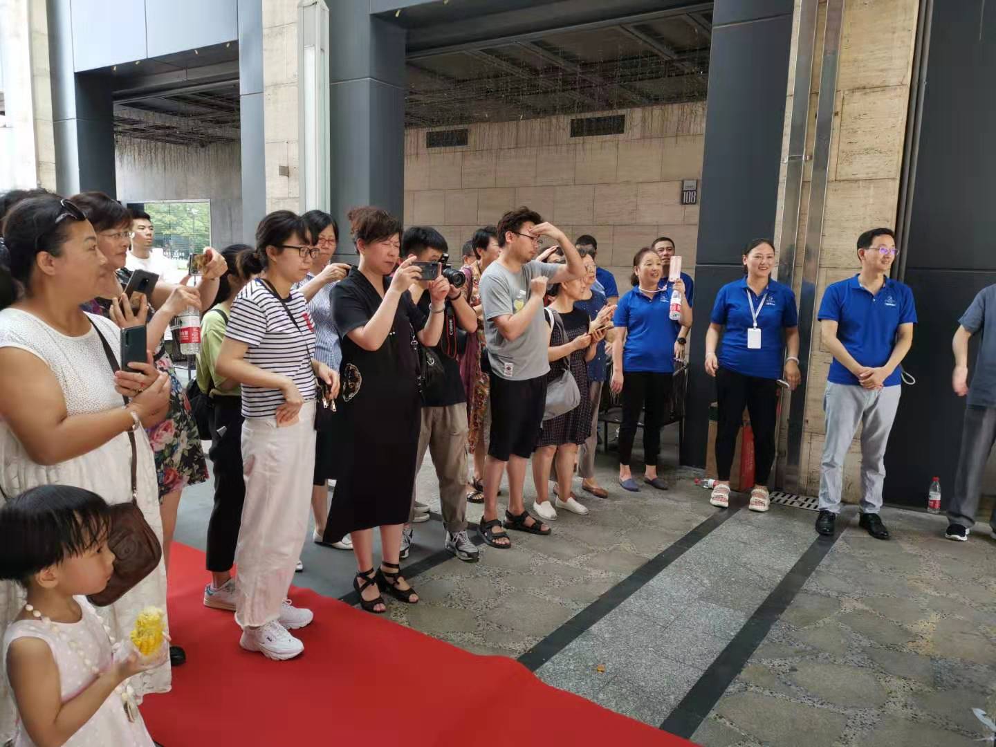 久久精品国产亚洲āv电影