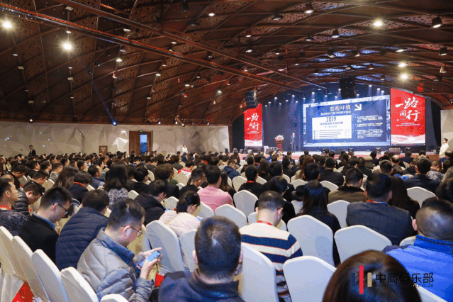 久久精品国产亚洲āv电影