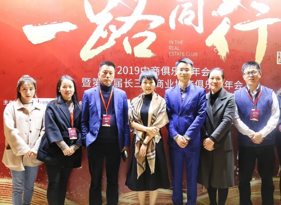 久久精品国产亚洲āv电影