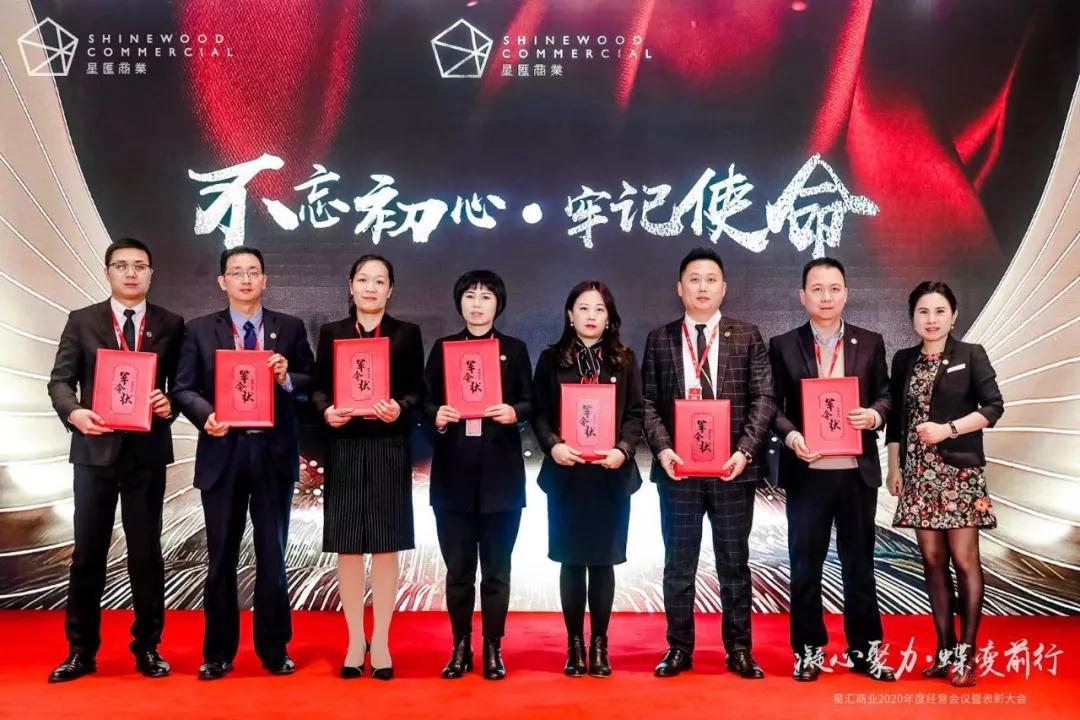 久久精品国产亚洲āv电影