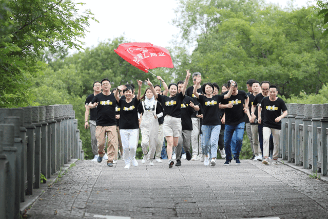 久久精品国产亚洲āv电影