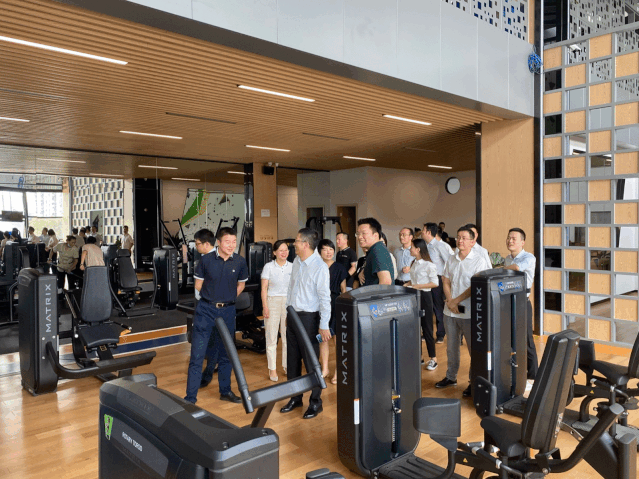 久久精品国产亚洲āv电影