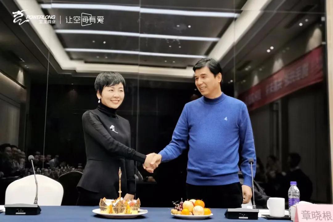 久久精品国产亚洲āv电影